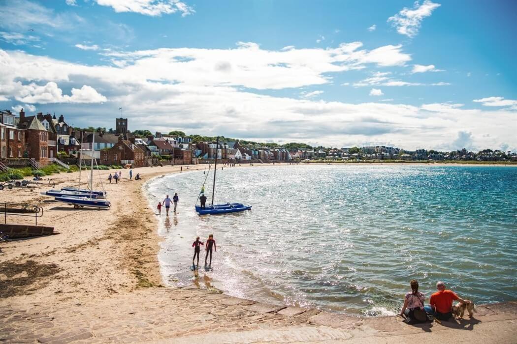 3 Bedroom Holiday Home, Seton Sands, Edinburgh, Family Friendly, Dog Friendly, Sleeps 8 Port Seton Kültér fotó